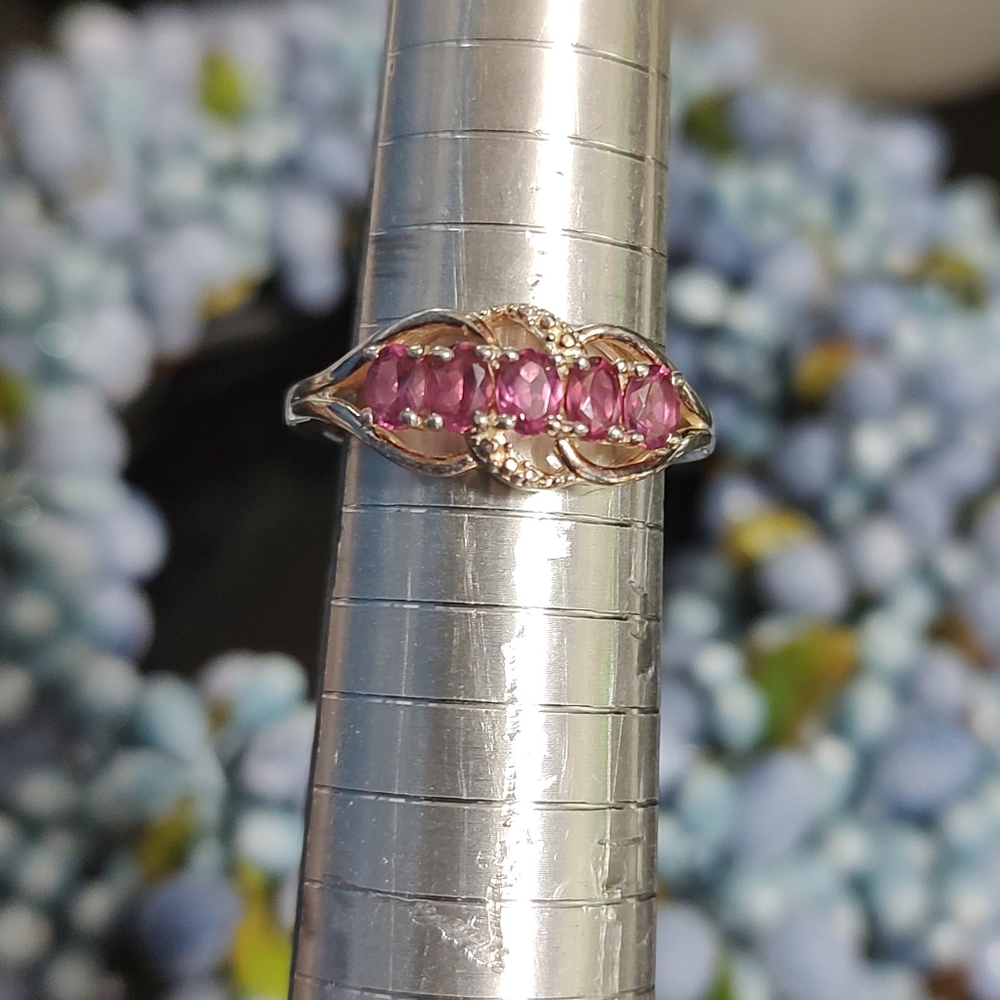 Silver Rhodolite Garnet Ring - Picture 3 of 7
